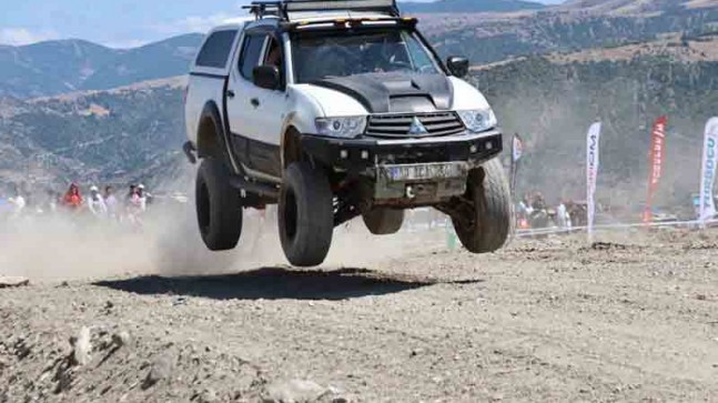 Tokat’ta Düzenlenen Off-Road Şenliği Heyecanlı Anlara Sahne oldu