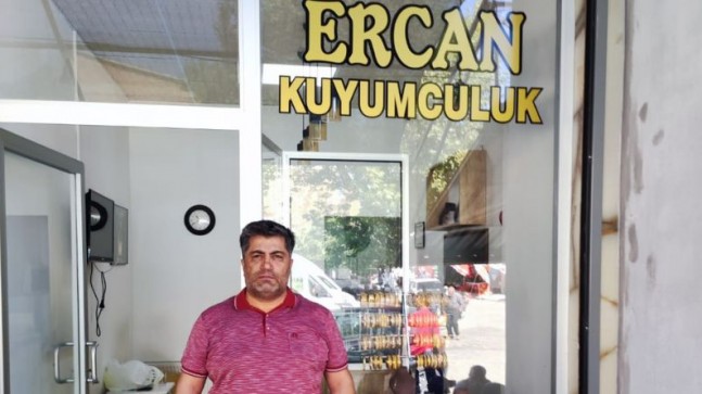 ERCAN ERDEM “BİR BASKİL SEVDALISI”