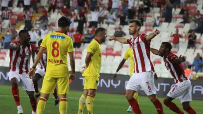 Demir Grup Sivasspor 2-2 Göztepe