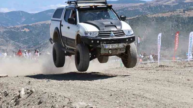 Tokat’ta Düzenlenen Off-Road Şenliği Heyecanlı Anlara Sahne oldu