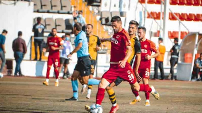 Bereket Sigorta Ümraniyespor 2 – 0 İstanbulspor
