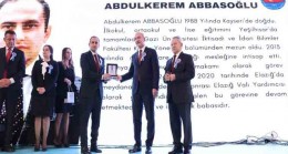 Elazığ Vali Yardımcısı Abbasoğlu, Afet Yönetimi Üstün Başarı Ödülü Aldı