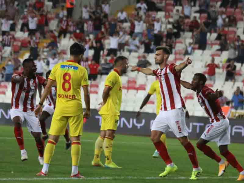 Demir Grup Sivasspor 2-2 Göztepe