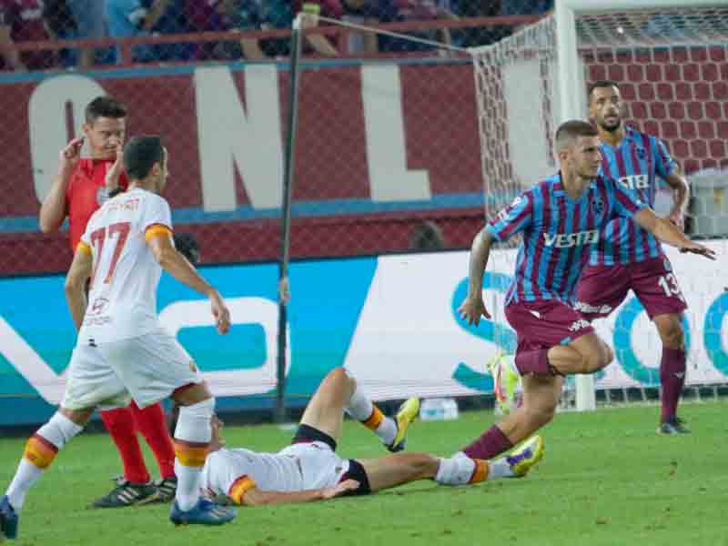 Trabzonspor 1-2 Roma